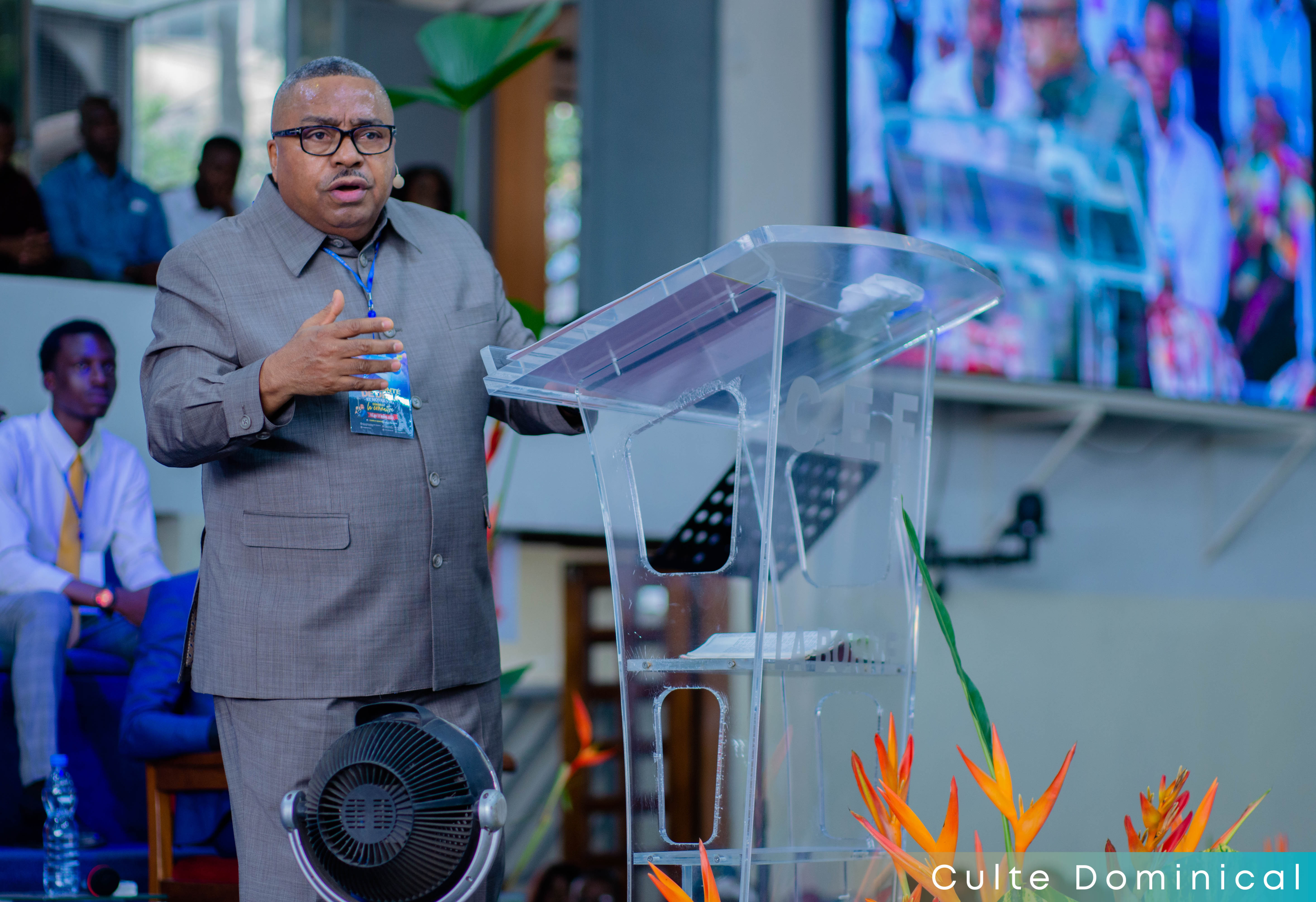 Pasteur Joseph BONDO