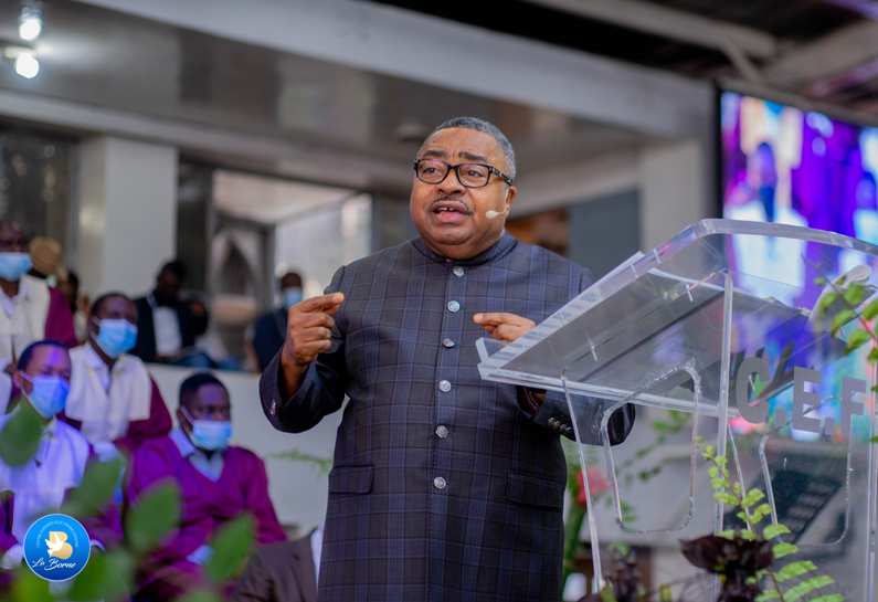 Pasteur Joseph BONDO