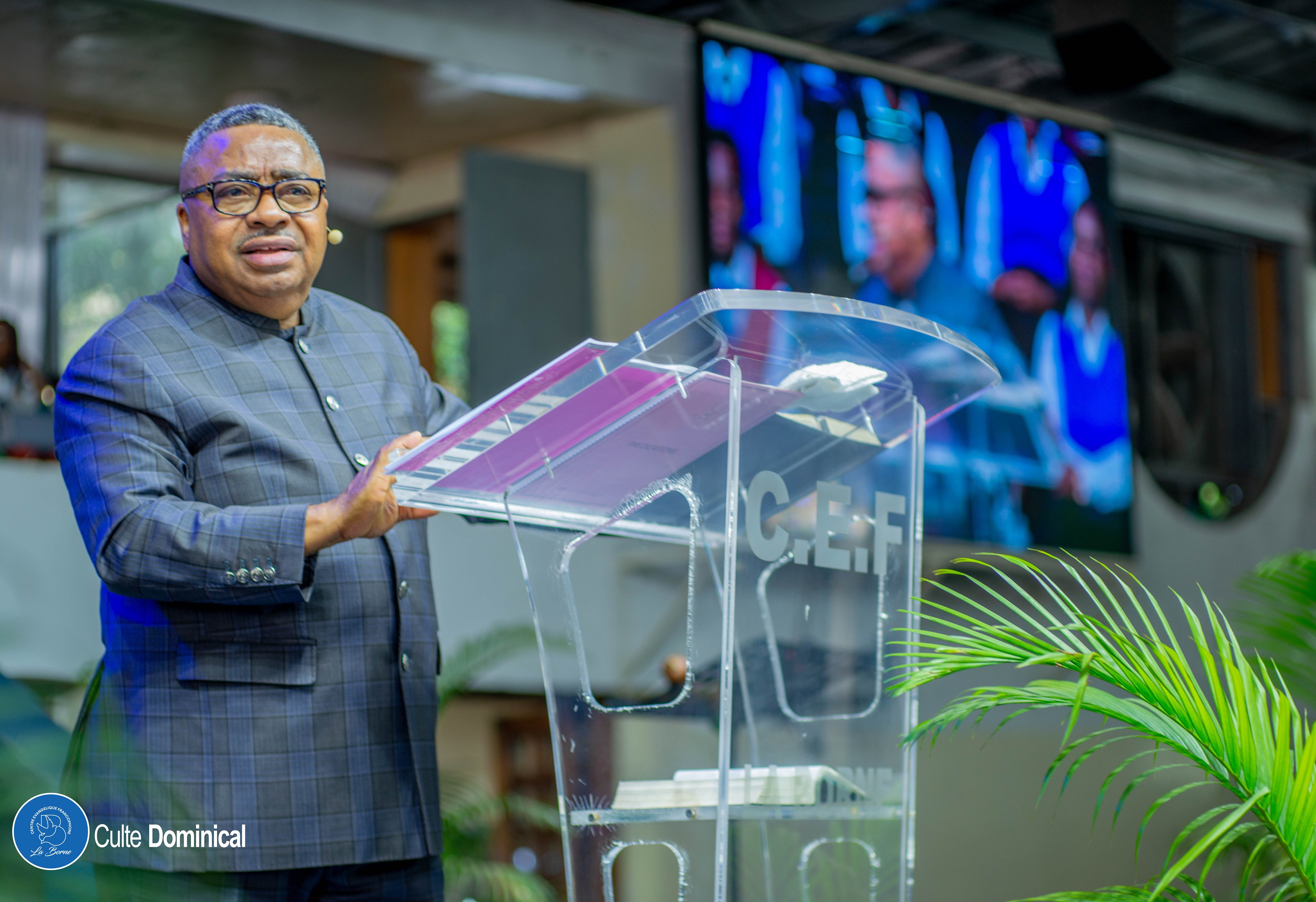 Pasteur Joseph BONDO