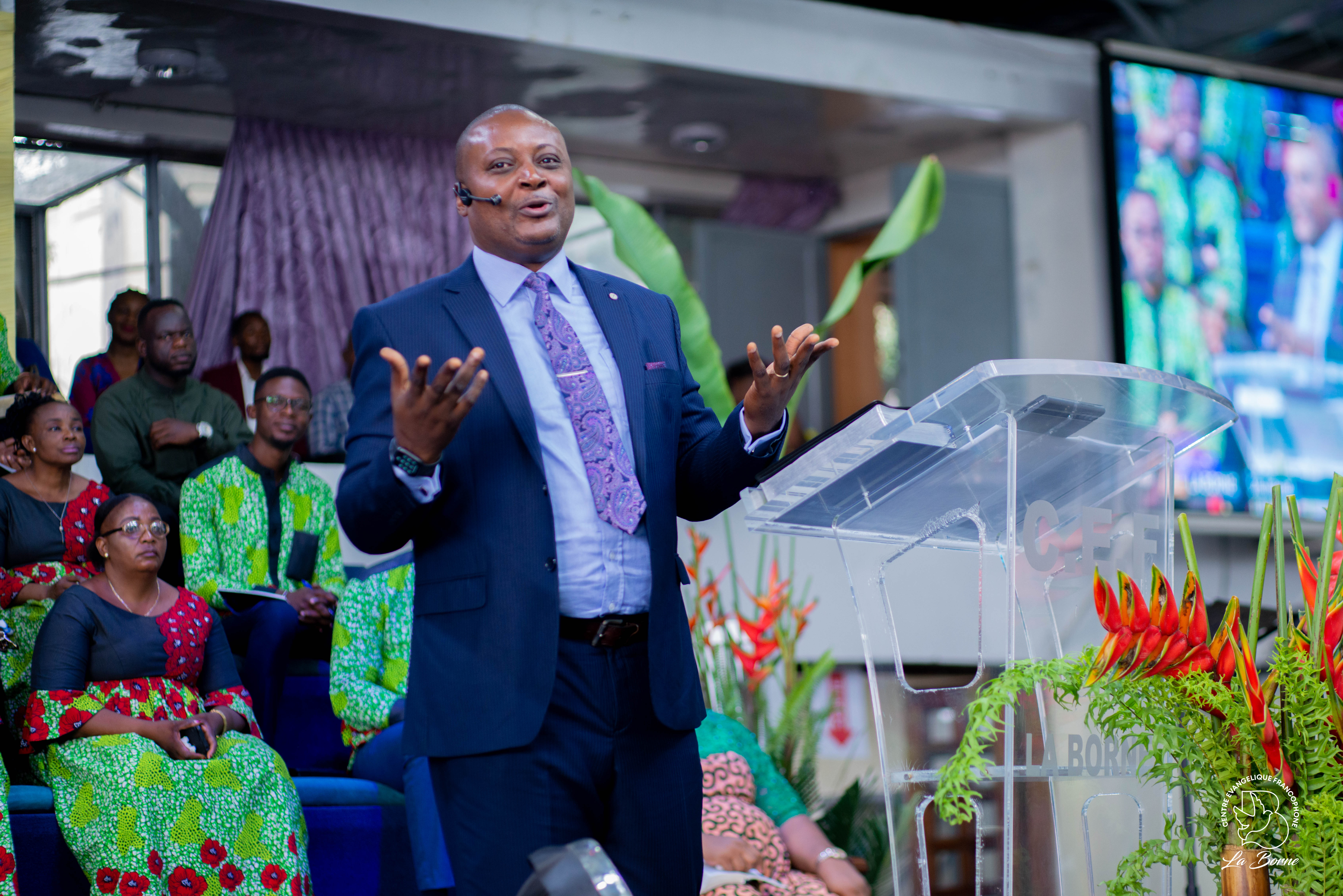 Pasteur Roger MUYANI