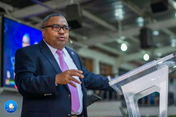 Pasteur Joseph Bondo